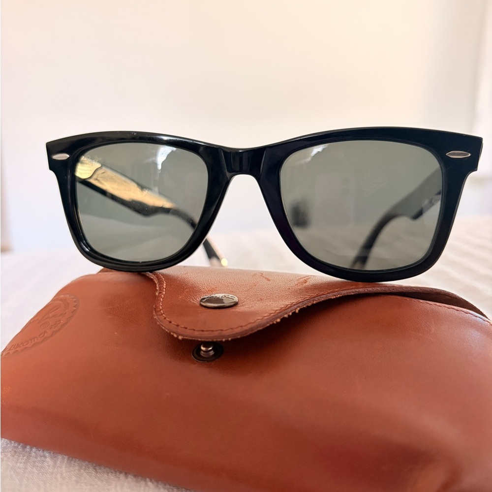 Ray-Ban Black 2157k  wayfarer polarized limited edition